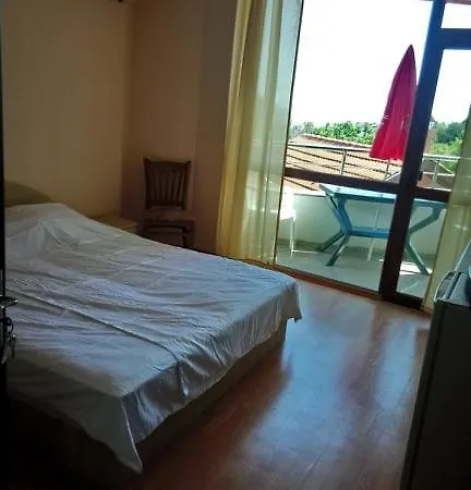 Lejlighedshotel Guesthouse Elly Balchik